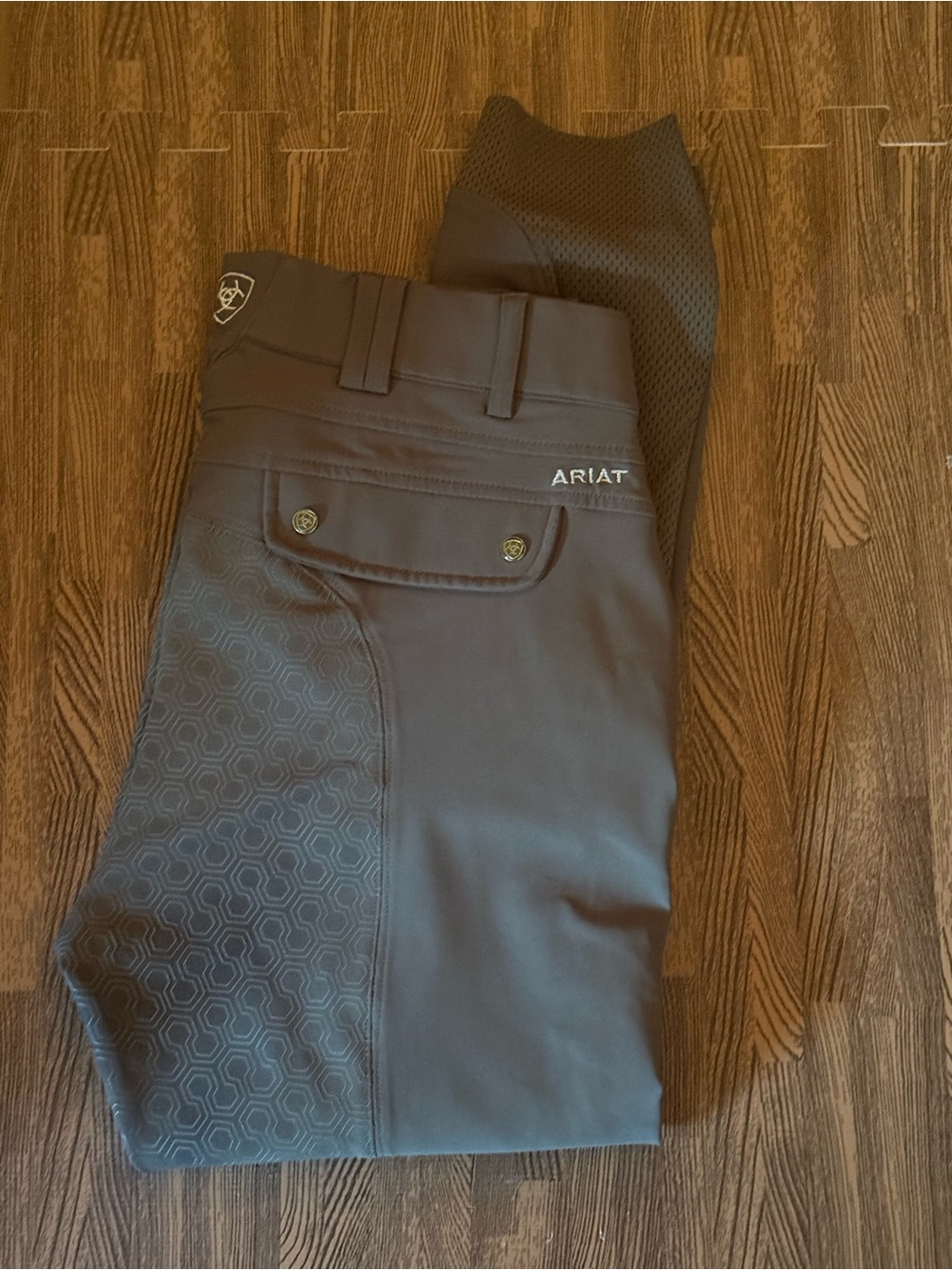 Ariat Tri Factor Full Seat | PLUM GREY| Size 30R | EUC